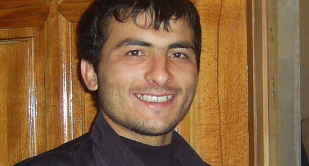 Расул Кудаев до ареста. 2005 г. Фото Amnesty International