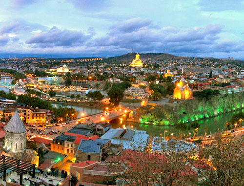 Тбилиси, Грузия. Фото: Vladimer Shioshvili http://en.wikipedia.org/