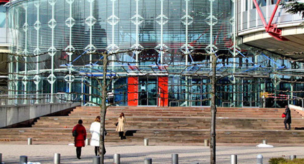 Центральный вход Европейского суда по правам человека. Франция, Страсбург. Фото: Rh-67 http://ru.wikipedia.org/