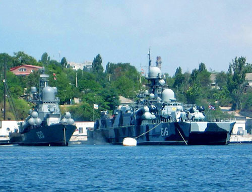 Ракетные катера Черноморского флота в Севастополе. Фото: Cmapm, http://ru.wikipedia.org/