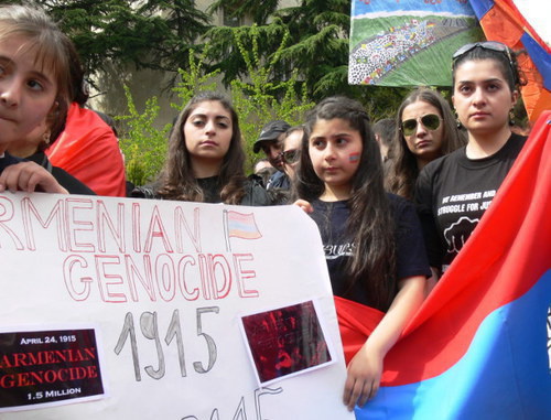 Митинг памяти жертв геноцида армян в Османской империи. Тбилиси, 24 апреля 2014 г. Фото Патимат Махмудовой для "Кавказского узла"