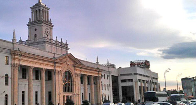 Вокзал Краснодара. Фото: Ален Катин http://commons.wikimedia.org/