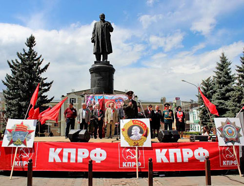 Первомайские акции прошли во Владикавказе. 1 мая 2014 г. Фото Эммы Марзоевой для "Кавказского узла"