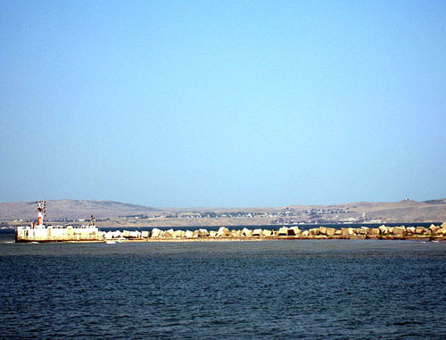 Порт "Кавказ". Фото: insider51 (Insider)http://commons.wikimedia.org/