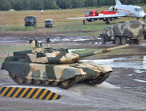 Основной боевой танк Т-90МС. Фото: Vitaly V. Kuzmin http://ru.wikipedia.org/