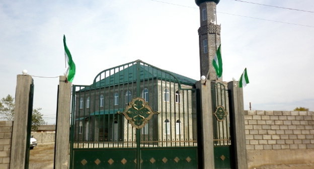 Мечеть в Буйнакске. Фото Наби Гитинова 