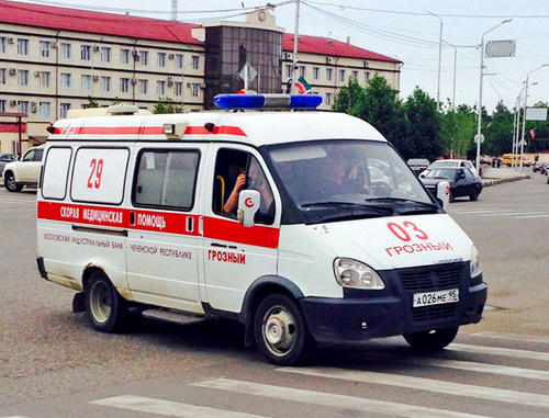 Машина скорой помощи. Грозный, май 2014 г. Фото Магомеда Магомедова для "Кавказского узла"