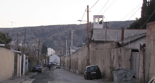 Ограда тюрьмы в тбилисском районе Исани. 2013 г. Фото Марины Букия для "Кавказского узла"