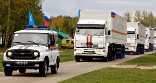 Автоколонна с гуманитарной помощью для жителей Украины. Фото http://www.mchs.gov.ru/