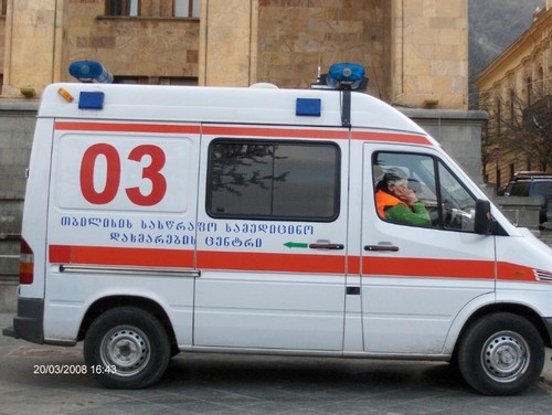Тбилиси, карета скорой помощи. Фото: Birsin Timurkan, http://www.ambulance-photos.com/picture/number3322.asp