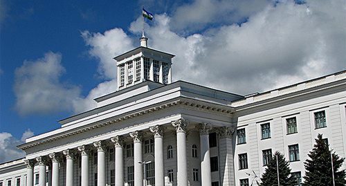 Здание парламента Кабардино-Балкарии. Фото: http://www.islamnews.ru/news-49701.html