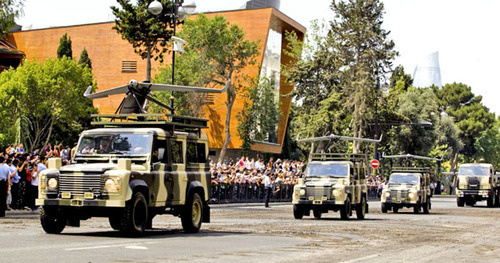 Военный парад в Баку, Ереван, 26 июня 2013 г. Фото: Abbas Atilay (RFE/RL)