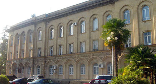 Здание парламента Абхазии, Сухум. Фото "Кавказского Узла"