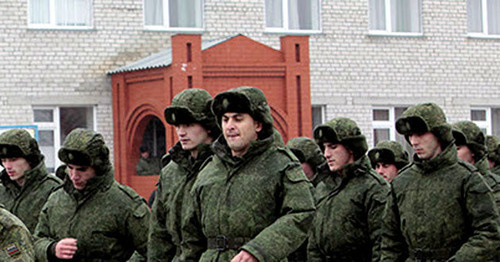 Чеченские новобранцы. Фото: Муса Сайдулаев http://grozny-inform.ru/