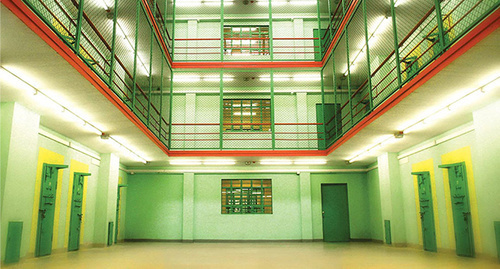 Глданская тюрьма №8 в Тбилиси. Фото: drugoi, http://fototelegraf.ru/wp-content/uploads/2012/07/gldanskaya-turma-tbilisi-12.jpg