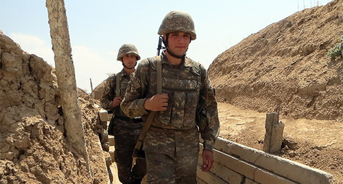 Солдаты армии обороны Нагорного Карабаха на передовой позиции. Фото Алвард Григорян для "Кавказского узла"