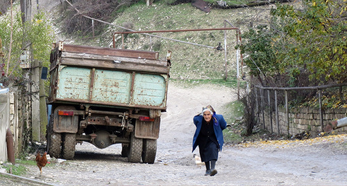 В Бердашене проживают почти 1600 человек. Нагорный Карабах, Мартунинский район, 23 ноября 2014 год. Фото Алвард Григорян