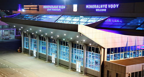 Здание аэропорта Минеральных Вод. Фото: http://mvairport.ru/admin/files/admin_photogallery/2/gallery_image_331.jpg