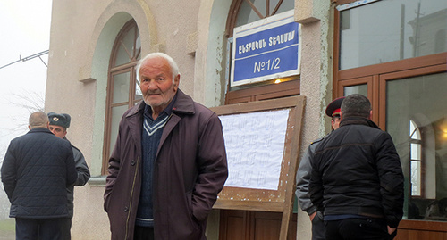 Избирательный участок №1/2 в городе Чартар. Нагорный Карабах, 18 января 2015 г. Фото Алвард Григорян для "Кавказского узла"