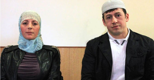 Семейная пара Гульмира и Джамбулат. Фото с сайта знакомств для мусульман  http://nikah.dumsk.com/index.php/nashi-schastlivye-pary/1991-gulmira-i-dzhambulat