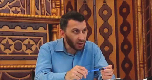 Анзор Шхануков. Кадр из видео пользователя ibn hamid http://www.youtube.com/watch?v=quaCx-iBNIQ