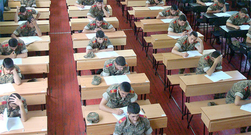 Курсанты ВС Армении на занятиях. Фото: http://www.mil.am/1339155966