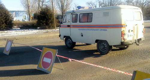 Ограждение  места аварии. Фото: http://www.34.mchs.gov.ru/upload/site31/document_images/X0luQCq16t-800x600.jpg