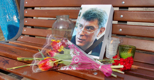 Пикет в память о Борисе Немцове. Астрахань, 1 марта 2015 г. Фото Елены Гребенюк для "Кавказского узла"