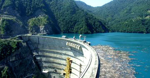 Худонская ГЭС. Фото http://newsgeorgia.ru/economy/20130405/215626991.html