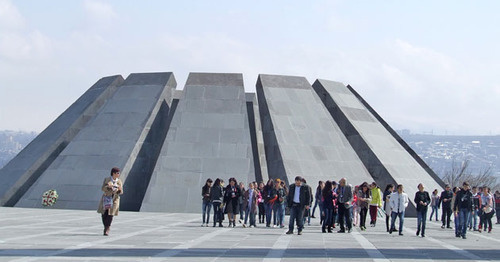 Цицернакаберд, мемориальный комплекс в Ереване. Фото Эдиты Бадасян для "Кавказского узла"