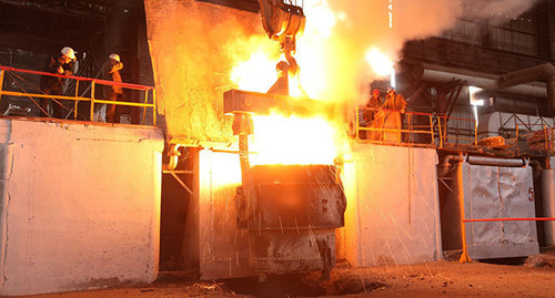 Фасонно-литейный цех завода в Рустави Фото: http://www.rmp.ge/ru/media-center/photogallery/steel-melting-shop-and-reinforcing-bar-shop