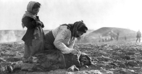 Картинки по запросу геноцид армян в фотографиях