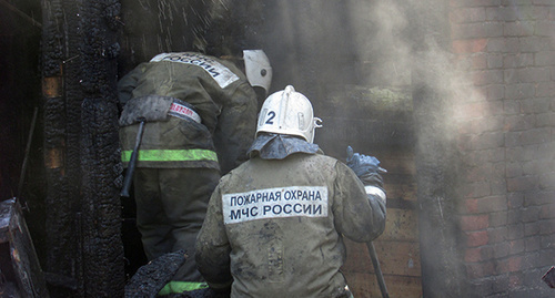 Пожар в Астрахани. 24 апреля 2015 год. Фото Вячеслава Ященко для "Кавказского узла"