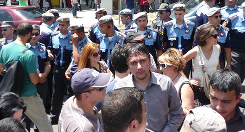 Акция протеста против повышения тарифов на электроэнергию. Ереван, июль 2014 г. Фото Армине Мартиросян для "Кавказского узла"