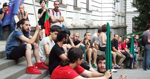 Участники акции. Тбилиси, 16 июля 2015 г. Фото Эдиты Бадасян для "Кавказского узла"