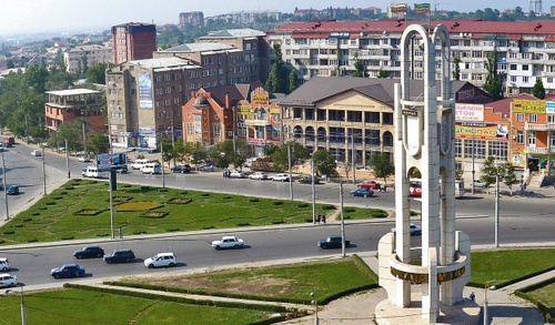 Вид на Троллейбусное кольцо в Махачкале. Фото: Эльдар Расулов, Odnoselchane.ru