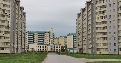 Многоквартирные дома в Грозном. Фото Магомеда Магомедова для "Кавказского узла"