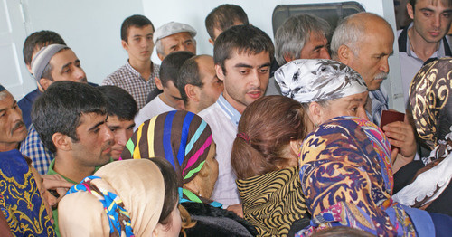 Очередь на избирательном участке во время выборов в Буйнакске. 13 сентября 2015 г. Фото Патимат Махмудовой для "Кавказского узла"