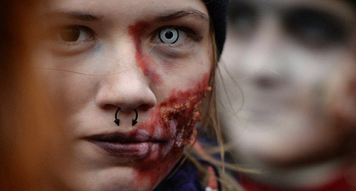 Девушка в гриме на празднования Хэллоуина . Фото: Sputnik/ Александр Кряжев, http://sputnik-georgia.ru/religion/20151028/228930078.html
