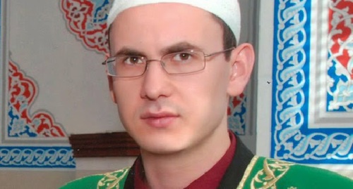 Имам Наиль Бикмаев. Фото: http://chernovik.net/content/inye-smi/zabludshiy-imam