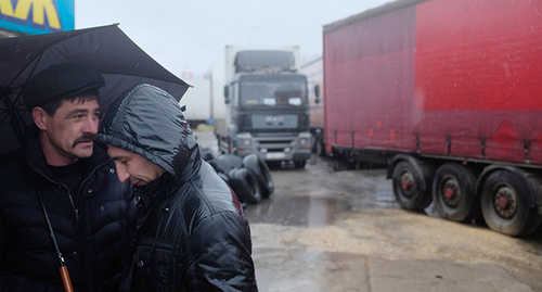 Забастовка дальнобойщиков. Ноябрь 2015 г. Фото: Эдуард Корниенко ЮГА.РУ