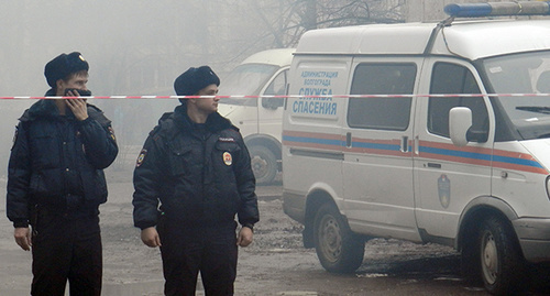 Сотрудники полиции на месте  взрыва в Волгограде. Фото Татьяны Филимоновой для "Кавказского узла"