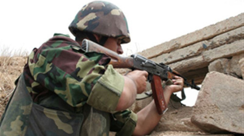 Солдат на передовой позиции. Фото: http://www.gapp.az/news/235076