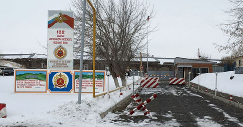 102-я российская военная база в Гюмри. Армения. Фото: Sergey Khazov-Cassia (RFE/RL)