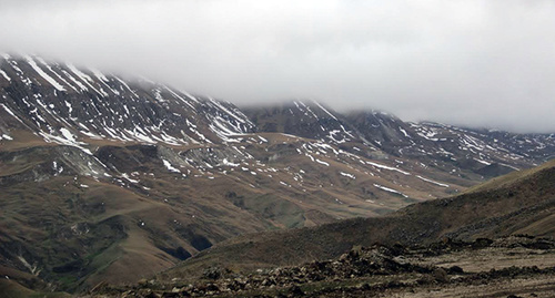 туман в горах в Итум-Калинского района Чечни. Фото Магомеда Магомедова для "Кавказского узла"