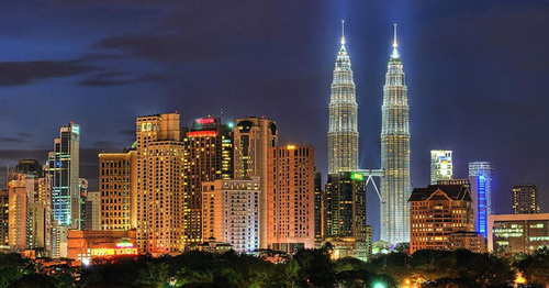 Куала-Лумпур, Малайзия. Фото: Guyfrombronx https://ru.wikipedia.org