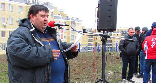Алексей Ульянов - организатор митинга. Фото Вячеслава Ященко для "Кавказского узла"