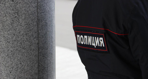 Надпись "полиция" на форменной одежде. Фото Магомеда Магомедова для "Кавказского узла"