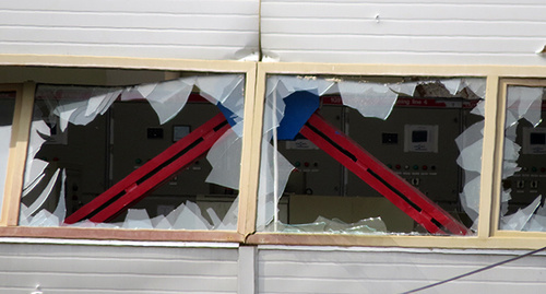 Разбитые окна в доме в селе Матагис. Мартакертский район Нагорного Карабаха, 6 апреля 2016 г. Фото Алвард Григорян для "Кавказского узла"