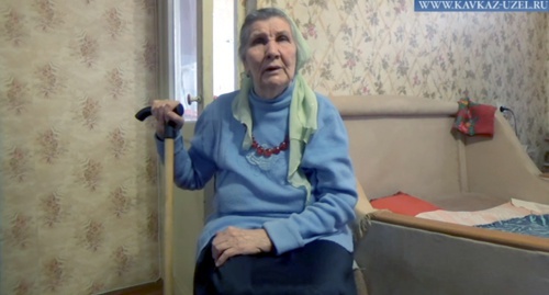 Лидия Петрова. Кадр из видеосюжета "Кавказского узла"